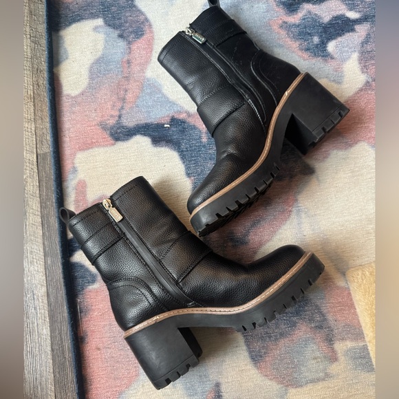 Blondo Waterproof Black Ankle Boots - Picture 3 of 12